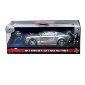 Jada Toys Marvel 2006 Ford Mustang GT 1:32 & War Machine Die-Cast Car Figure NEW